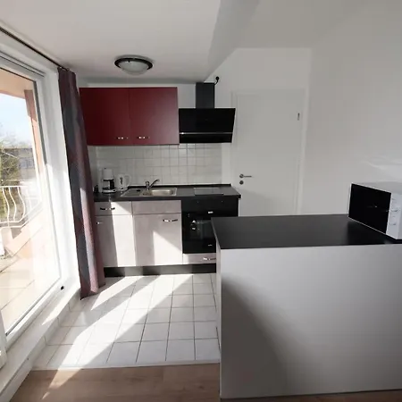 Deichläufer Mit Sonnigem Südbalkon Sauna Und Parkplatz - 200m Zum Deich *